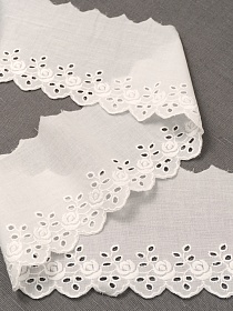 Шитье цв.молочно-белый (общая ширина 100мм; ширина вышивки 40мм) хлопок-100%, батист